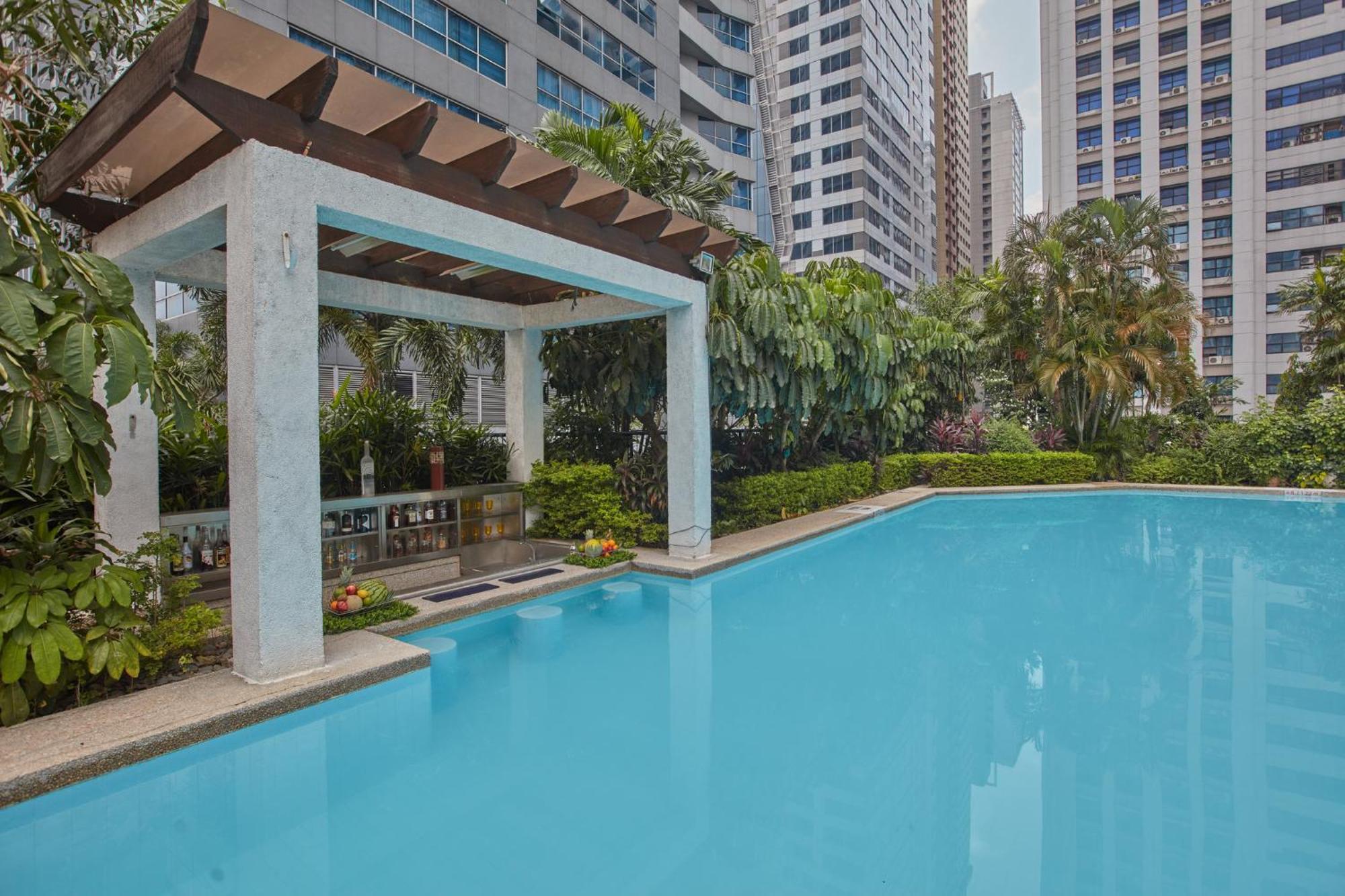 Holiday Inn & Suites Manila Galleria By Ihg Pasig City Eksteriør billede