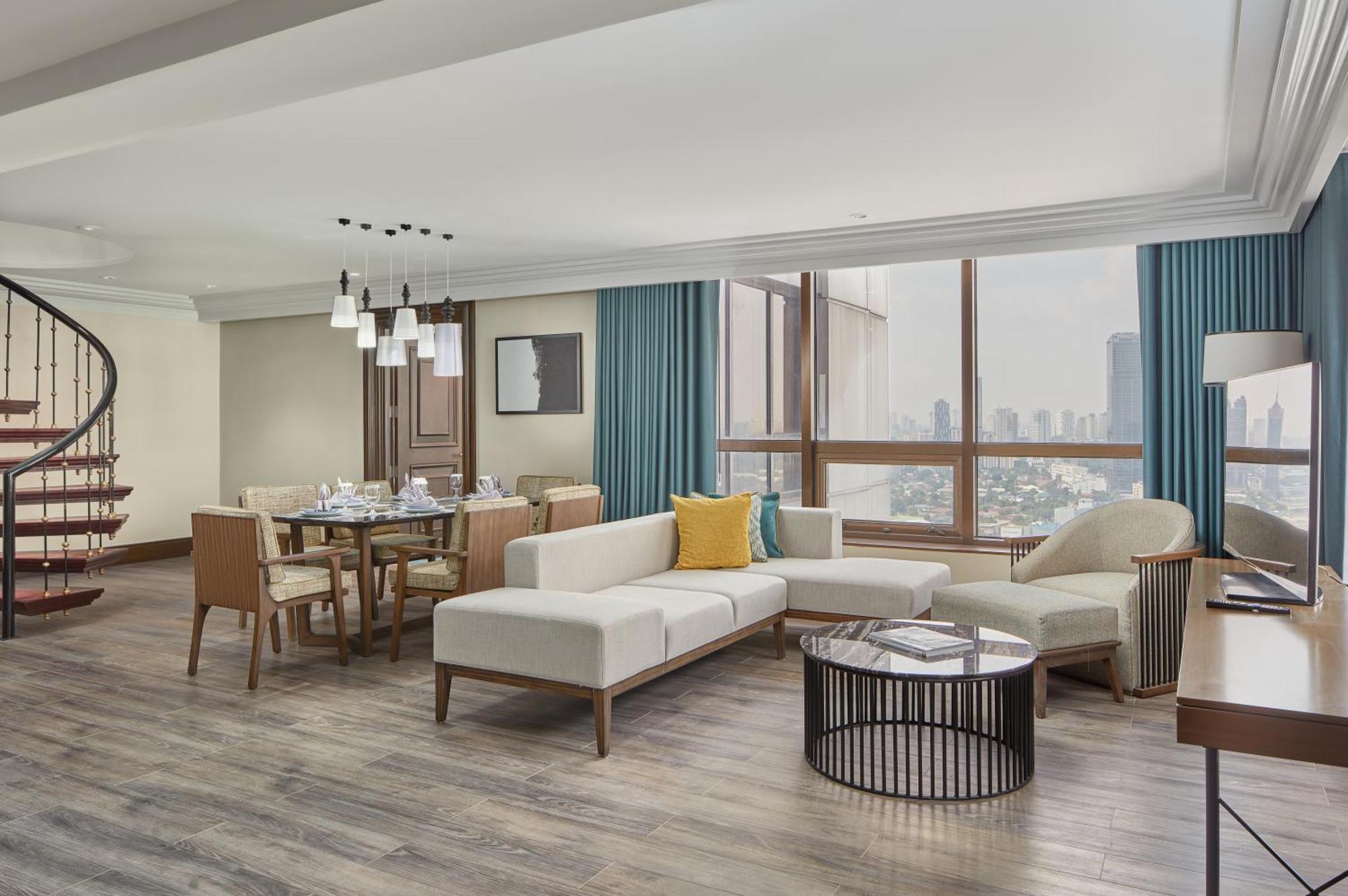 Holiday Inn & Suites Manila Galleria By Ihg Pasig City Eksteriør billede