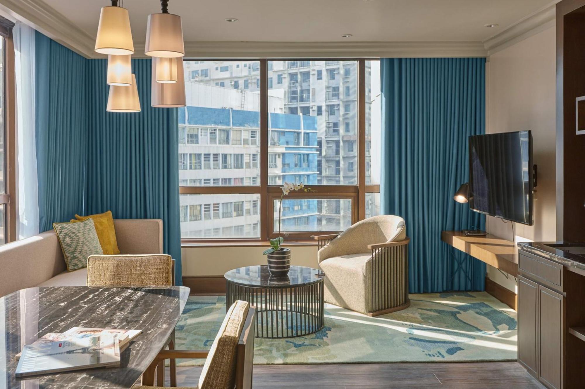 Holiday Inn & Suites Manila Galleria By Ihg Pasig City Eksteriør billede